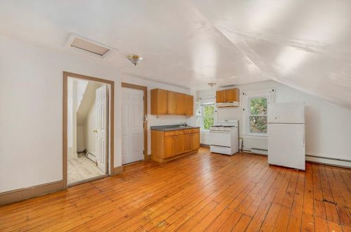 30 Ruggles St, Providence RI 02908-3614 exterior