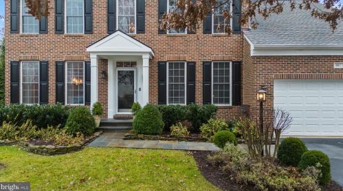 951 Rhonda Pl, Leesburg VA  20175-5632 exterior