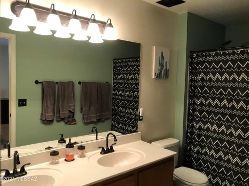 5515 Cortaro Crossing Dr, Tucson AZ 85742-8111 exterior