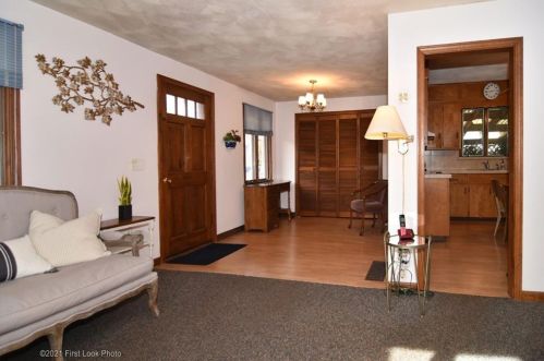 18 Atwells Ave, Providence RI 02909-1026 exterior