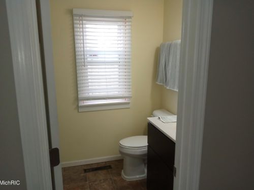 848 Bryant St, Wyoming MI exterior