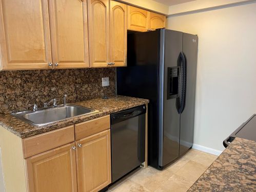 16 Royal Palm Way, Boca Raton FL  33432-8757 exterior