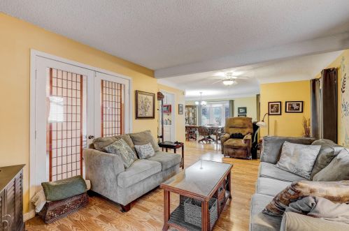 1763 Barclay St, Saint Paul MN 55109-4401 exterior