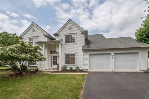 145 Buttonwood Dr, Piscataway, NJ 08854-6513