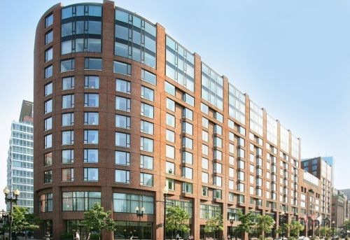 220 Boylston St, Boston MA exterior