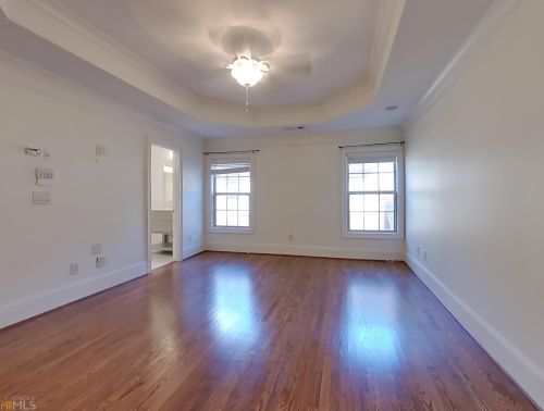 2765 Durham Dr, Atlanta GA  30319-3673 exterior