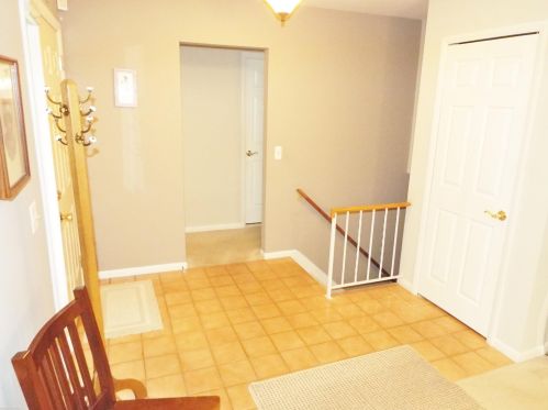 1882 Jenny Ln, Rochester MI 48309-3381 exterior