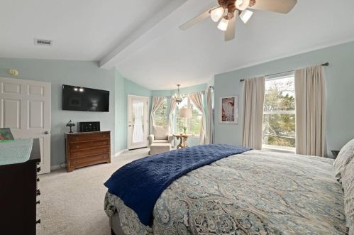 11608 Emerald Fls Dr, Austin TX 78738-5327 exterior