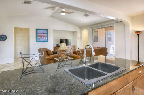 5020 River Fringe Dr, Tucson AZ  85704-1436 exterior