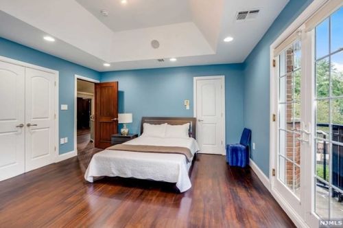 3 Pne Ter, Demarest NJ 07627-1214 exterior