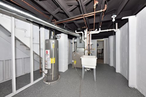 5132 57th St, Milwaukee WI  53218-4216 exterior