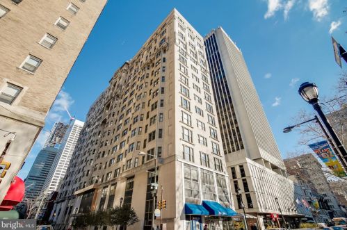 135 19th St, Philadelphia PA  19103-0011 exterior