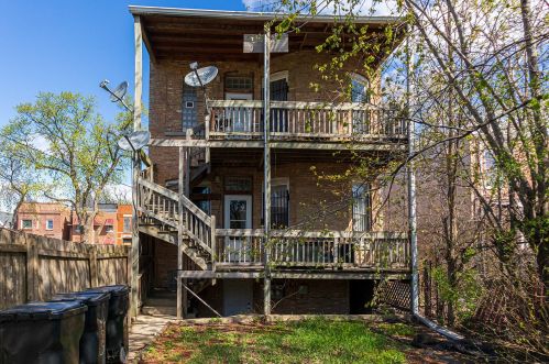 2939 Adams St, Chicago, IL 60612-3603