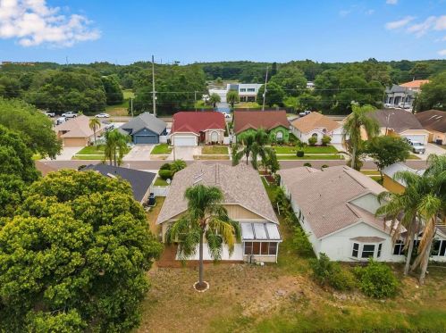 9616 Long Meadow Dr, Tampa FL  33615-1236 exterior