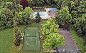 109 Holmes Rd, Ridgefield CT 06877-4304 exterior