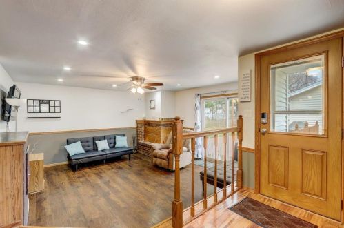 6342 Ohio Ave, Milwaukee WI  53219-4242 exterior