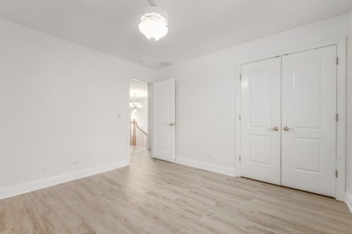 187 Mayo Ct, Elmhurst IL  60126-5158 exterior