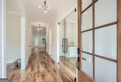 1055 Church St, Smyrna GA exterior