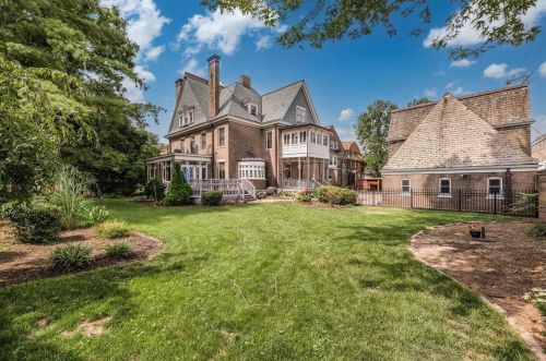 5211 Washington Pl, Saint Louis MO 63108-1117 exterior