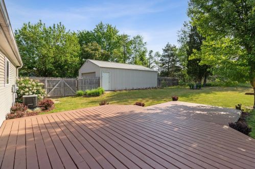 8649 12 St, Kalamazoo MI 49009-9085 exterior