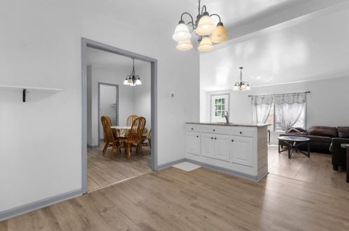 3270 Joe Parker Rd, Gainesville GA 30507-7993 exterior