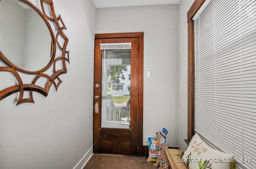 29 Eastern Ave, Grand Rapids MI 49507-3634 exterior