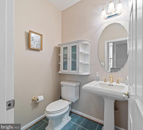 3150 Queensberry Dr, Huntingtown MD 20639-2306 exterior