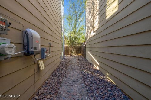 3605 3rd St, Tucson AZ  85716-4609 exterior