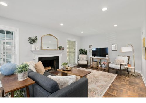 712 Francis Pl, Saint Louis MO 63105-2411 exterior