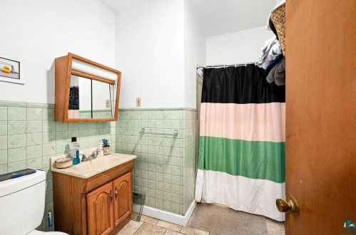 2719 2nd St, Duluth MN 55812-1920 exterior