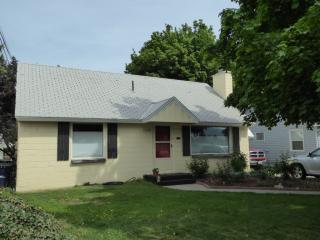 1120 Cherry St, Wenatchee WA  98801-3361 exterior