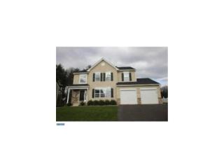 124 Oak Creek Dr, Limerick PA  19468-3477 exterior