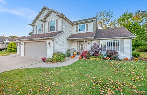 4221 Durango St, Kalamazoo, MI 49048-6101