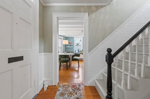 66 Atkinson St, Dover NH 03820-3731 exterior