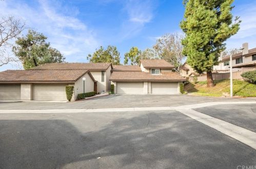 2424 Ramada Plz, Fullerton, CA 92833-2034