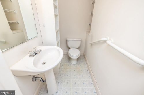 964 Mt Pleasant Rd, Pottstown PA 19465-8808 exterior