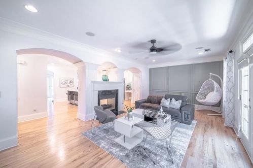 2810 Darby St, Atlanta GA  30319-3655 exterior