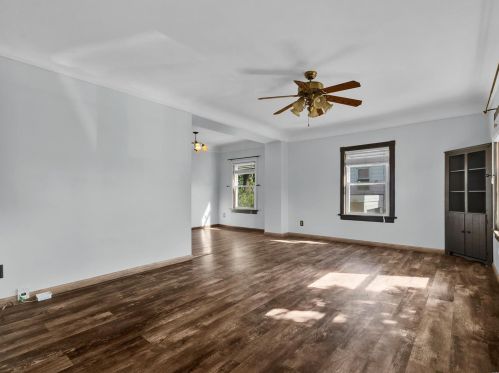 7661 Rannells Ave, Saint Louis, MO 63143-1909