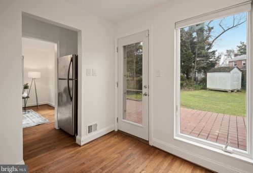 2700 Parker Ave, Silver Spring MD 20902-2645 exterior