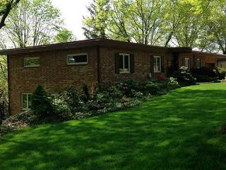 46 Churchill Rd, Pittsburgh, PA 15235-5152