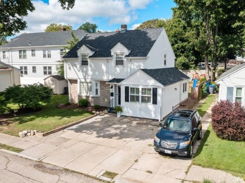 14 Audubon Ave, Providence, RI 02908-1002