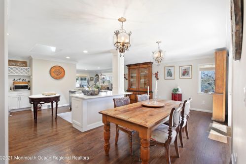 26 Iler Dr, Middletown NJ 07748-3322 exterior