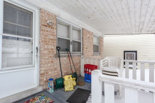 4716 Kennicott Ave, Chicago IL 60630-4322 exterior