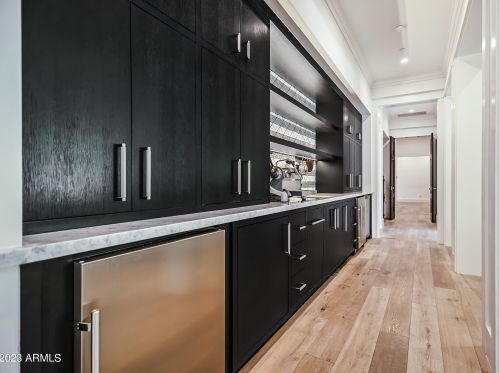 5431 Exeter Blvd, Phoenix AZ 85018-3227 exterior