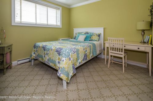 96 5th Ave, Belmar NJ  07719-2072 exterior