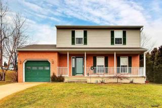 42 Frock Dr, Hanover, PA 17331-9155