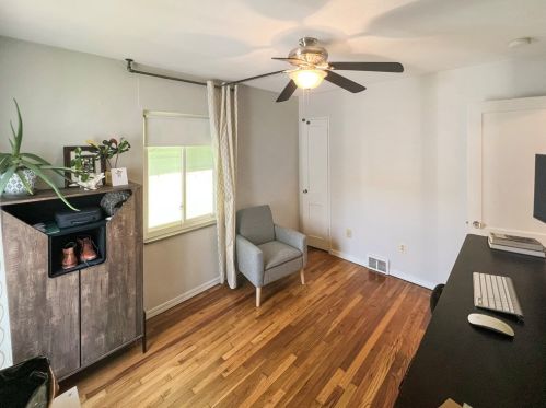 4288 Mccaslin St, Pittsburgh PA 15217-2829 exterior