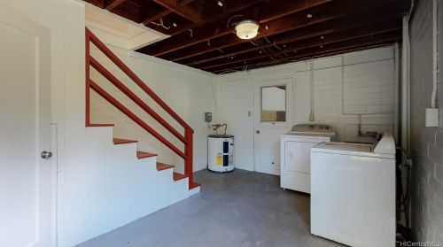 3680 Alani Dr, Honolulu HI 96822-1404 exterior