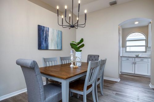 8820 Cypress Hammock Dr, Tampa FL 33614-1952 exterior