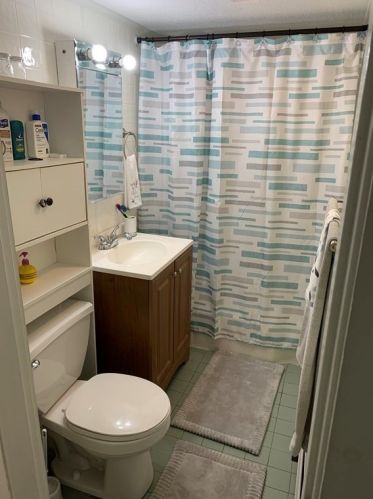 57 Maple Ave, North Andover MA 01845-3613 exterior